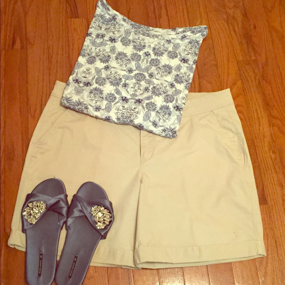 Classic Cuffed Khaki Shorts